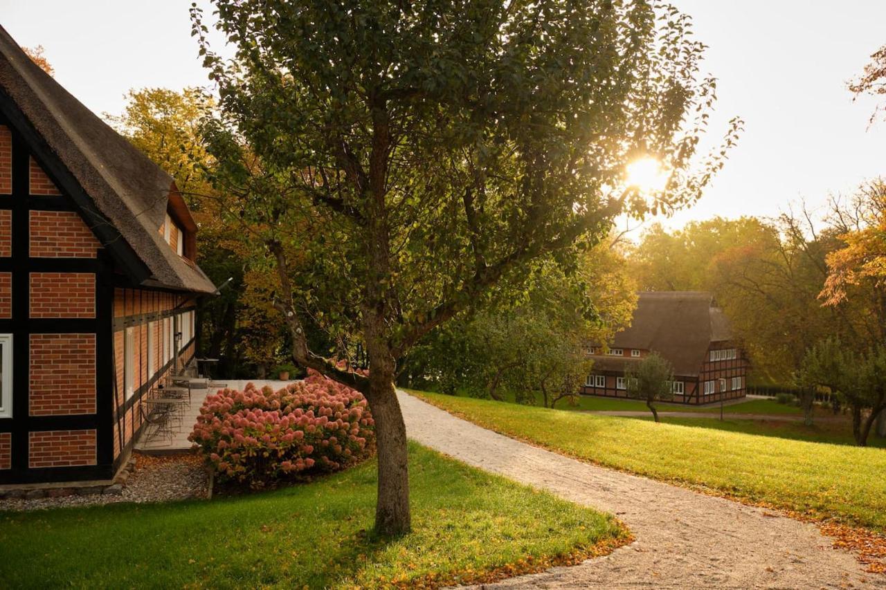 Park Am See X Nattika Ayurveda, Hotel Health Spirit Penzlin Kültér fotó